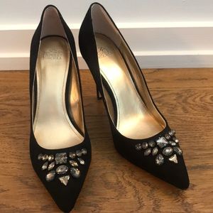 Badgley Mischka Belle black suede pumps
